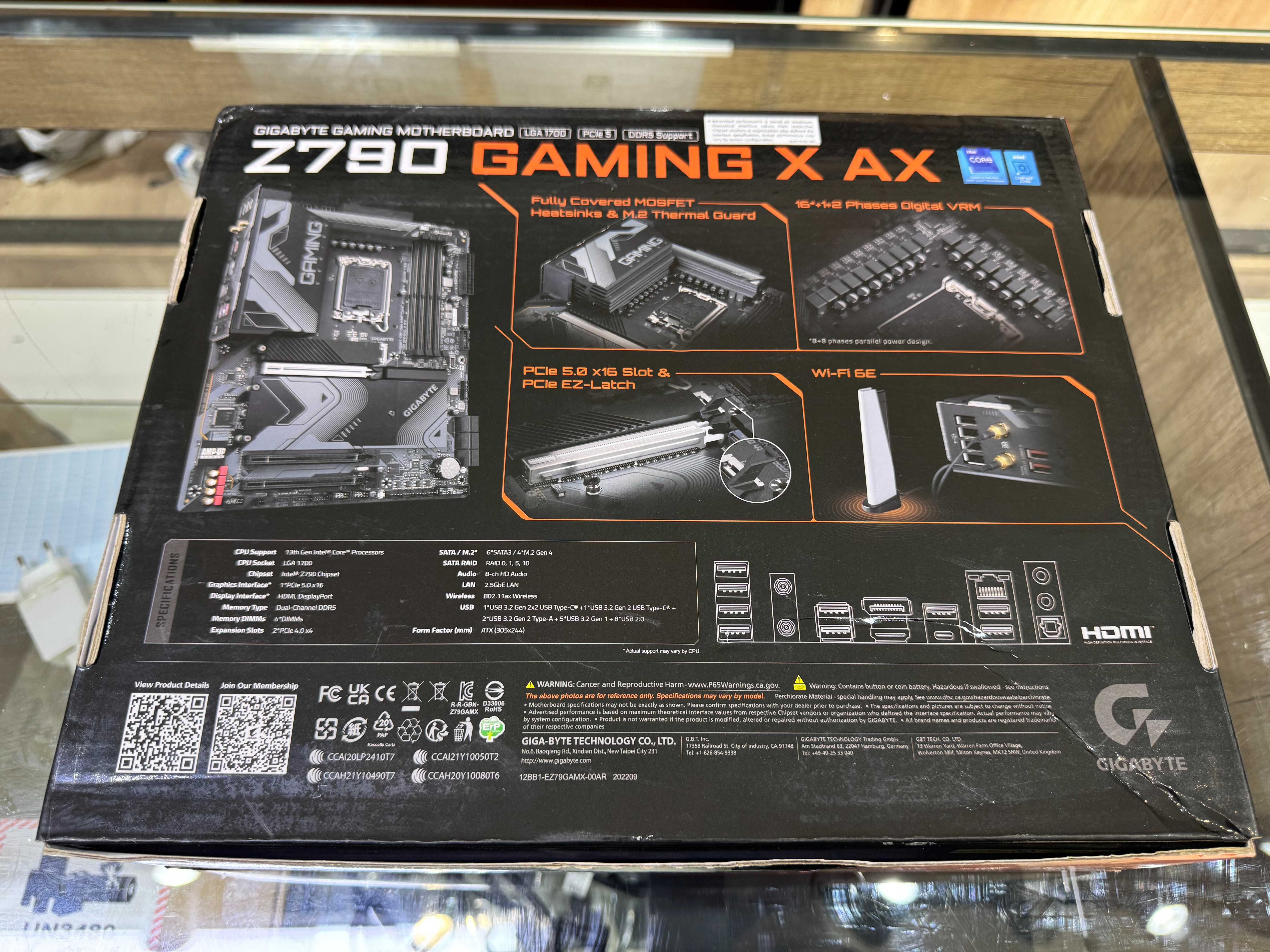 Топовая материнская плата Gigabyte Z790 GAMING X AX WIFI DDR5