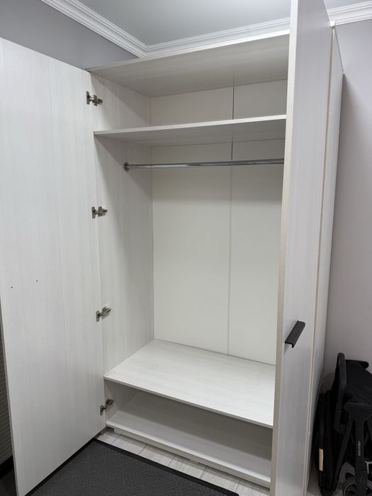 Шкаф для прихожей