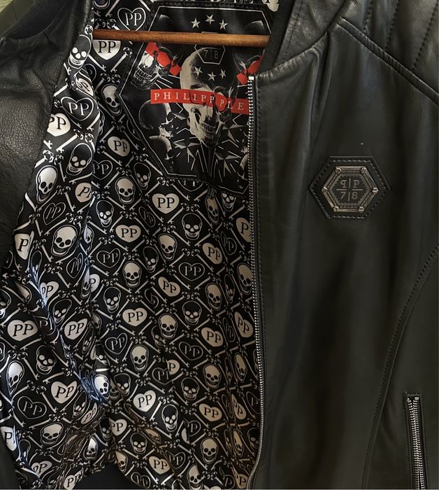 Черно мъжко яке от естествена кожа Phillip plein размер L промо цена