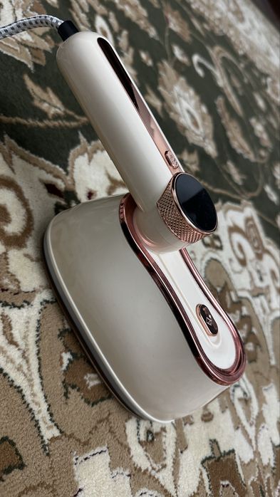 Отпариватель для одежды