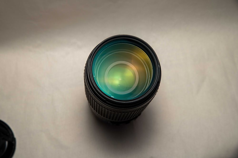 Обективи Nikkor AF-S 70-300mm f4.5-5.6 ED VR и 50mm f1.8D