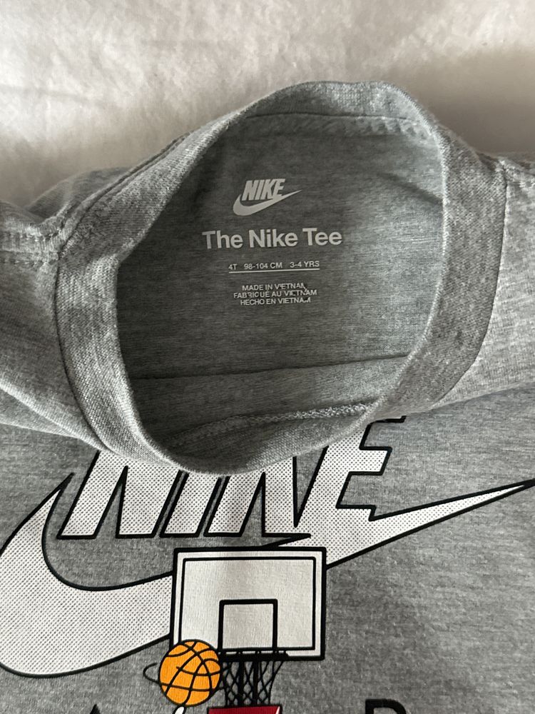 Tricou nike 98-104 3-4 ani