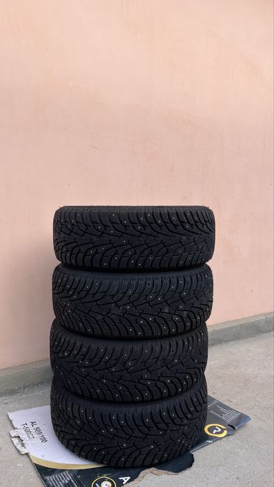 Продам шины зимние 195/55 R15