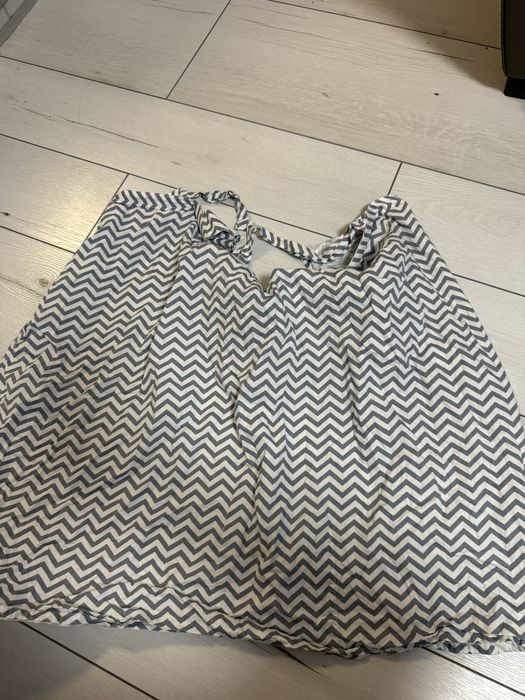 Блузи за кърмене и шал за кърмене HM