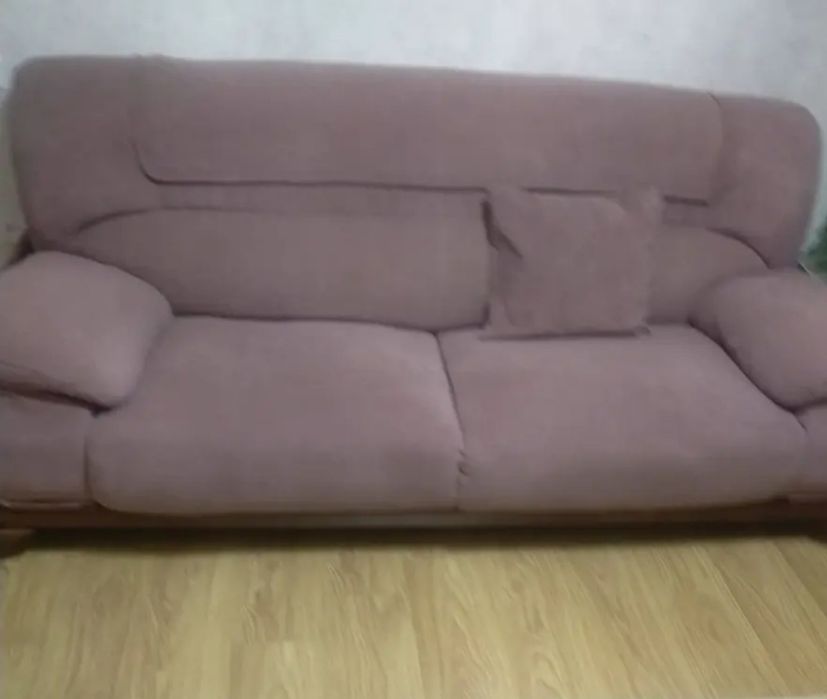Продам диван в отличном состоянии