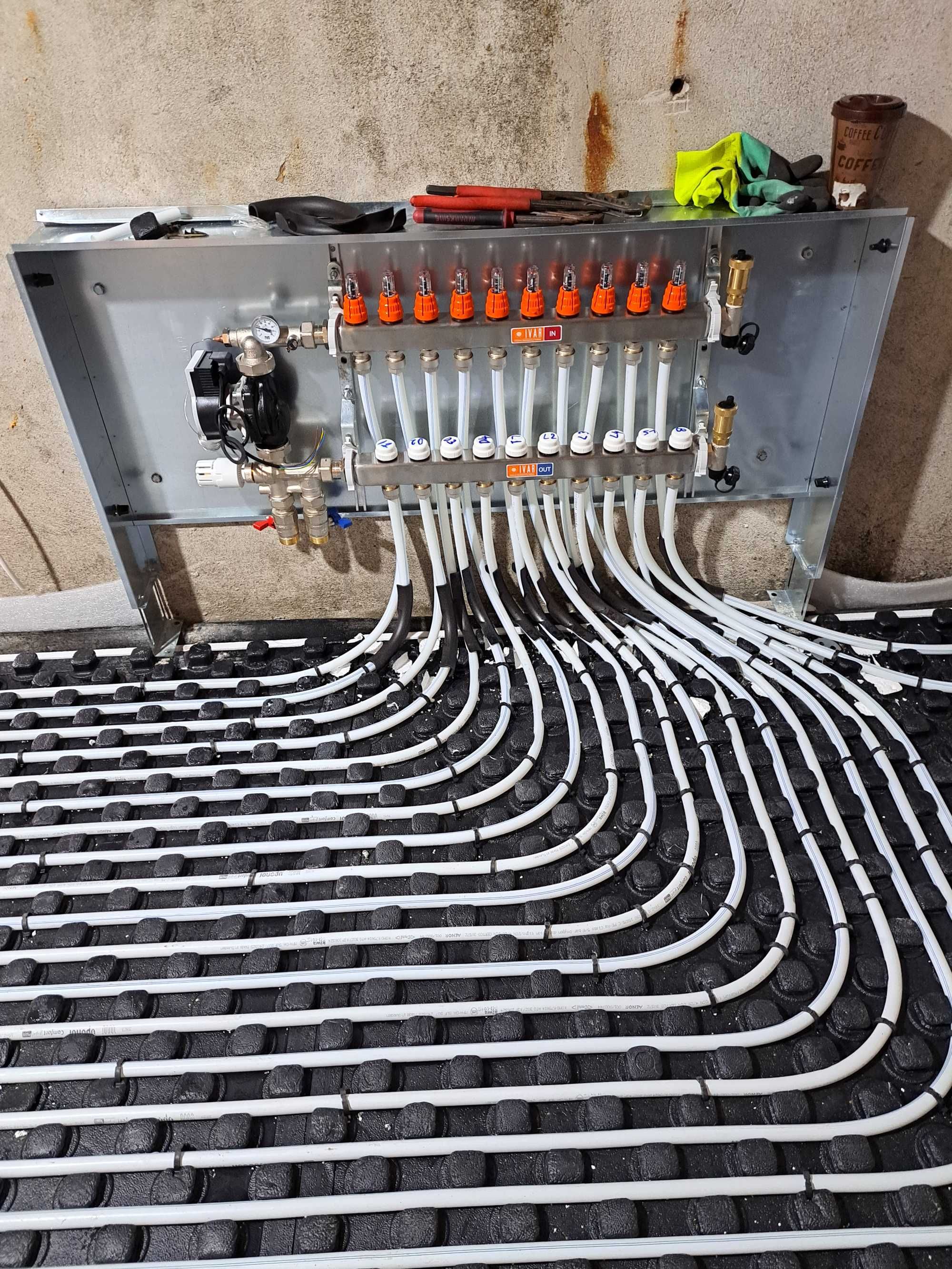 instalator,montaj,spălare chimică calorifere si instalații,diverse.