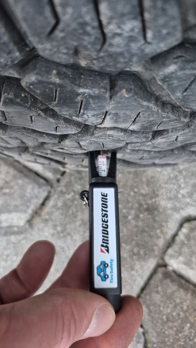 General GRABBER AT3 M+S  215/65R16 All Terrain