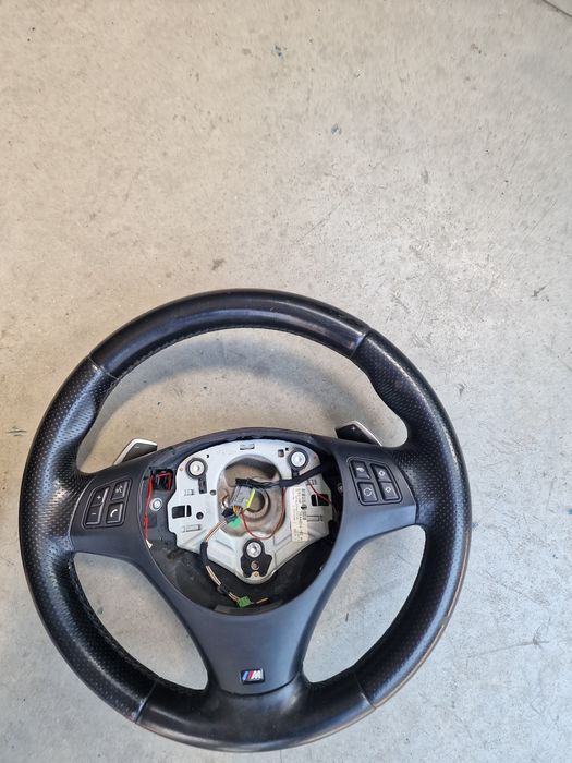 Volan m pachet cu padele facelift airbag bmw e87 e82 e90 e91 e92 e93