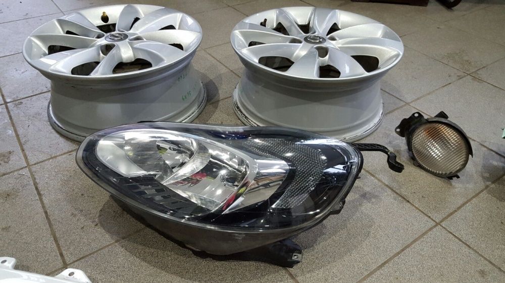 Opel Adam faruri, aripi, capota fata, hayon, stopuri, radiatoare