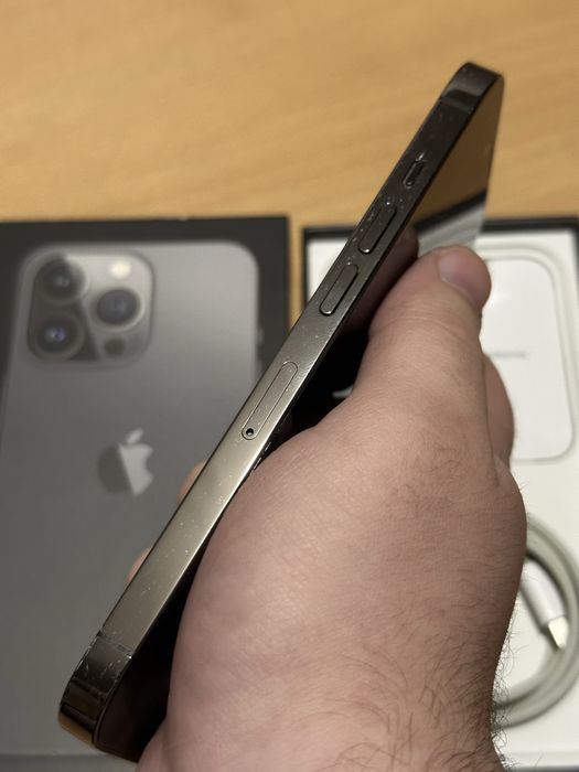 iPhone 13 Pro - Graphite - 128 GB - Много запазвн