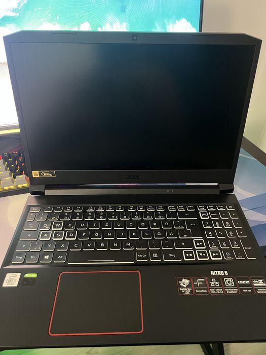 Acer Nitro 5 i7 boost 5Ghz,RTX 2060 6GB,16GB Ram,1TB SSD