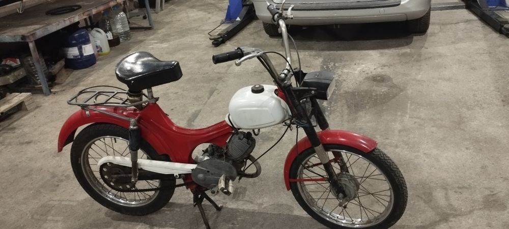 Педалетка Moto cuzzi