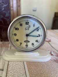 Часы будильник дружба СССР