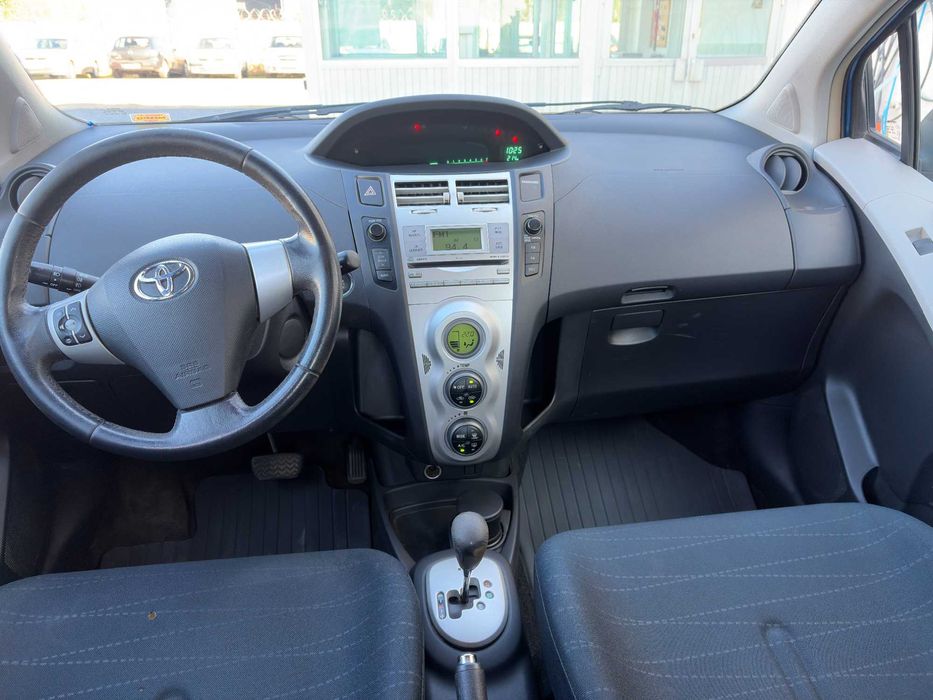 Toyota Yaris Automata 2008