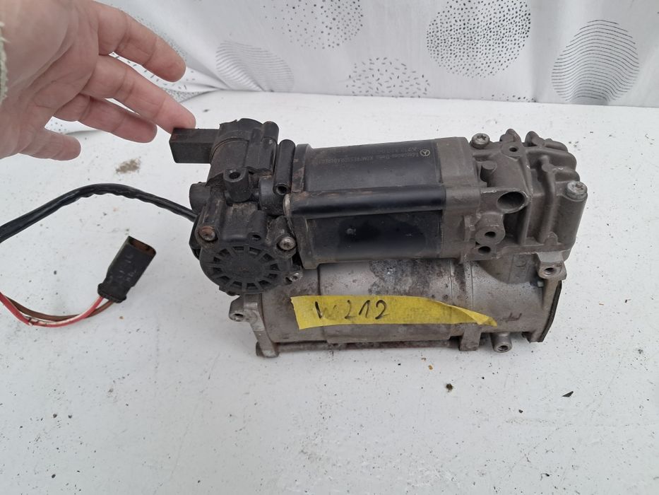 Компресор за въздушни възглавници мерцедес W212  Mercedes W211