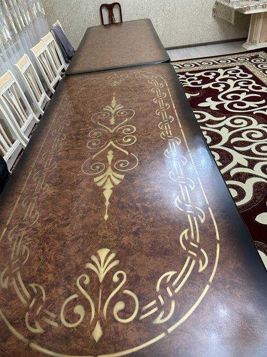 2 стола каждая 2.5 метра общий размер 5 м