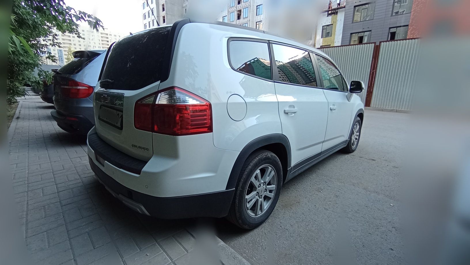 Продаю Chevrolet Orlando