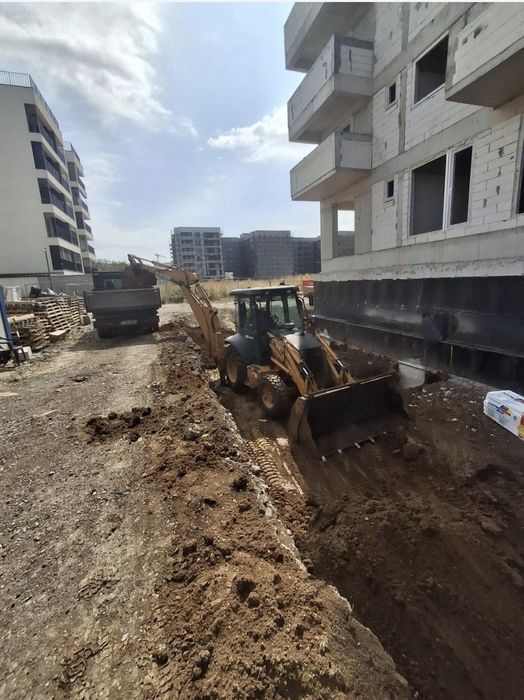 De inchiriat Buldoxcavator/Manitou 1840 București-Ilfov