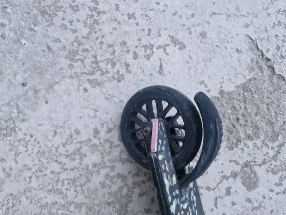 Trotineta clasica pentru copii 5-13 ani