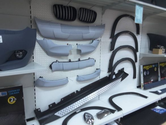 AC дизайн Спойлер/spoiler за багажник за BMW E60 / БМВ Е60 АЦ шницер