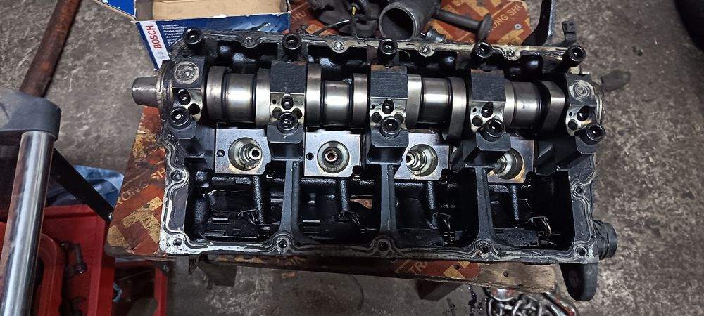 Глава за 2.0 TDI помпа дюза