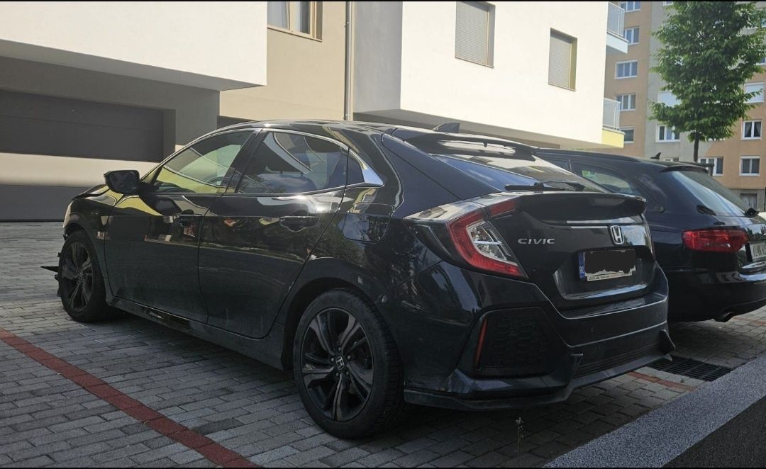 Honda Civic 2017 avariata
