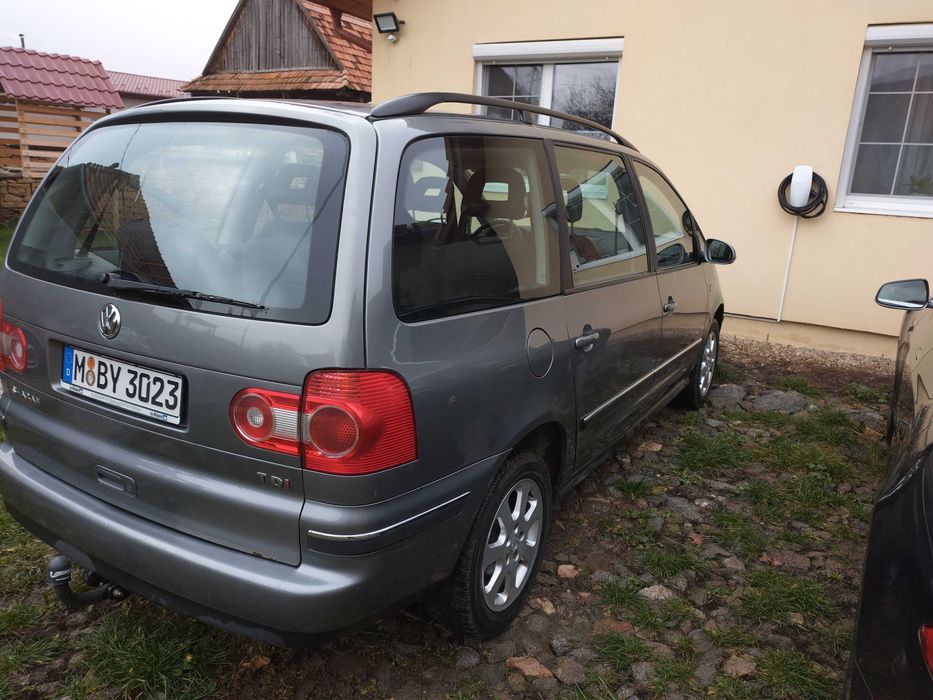 VW Sharan 1.9 TDI 7 locuri