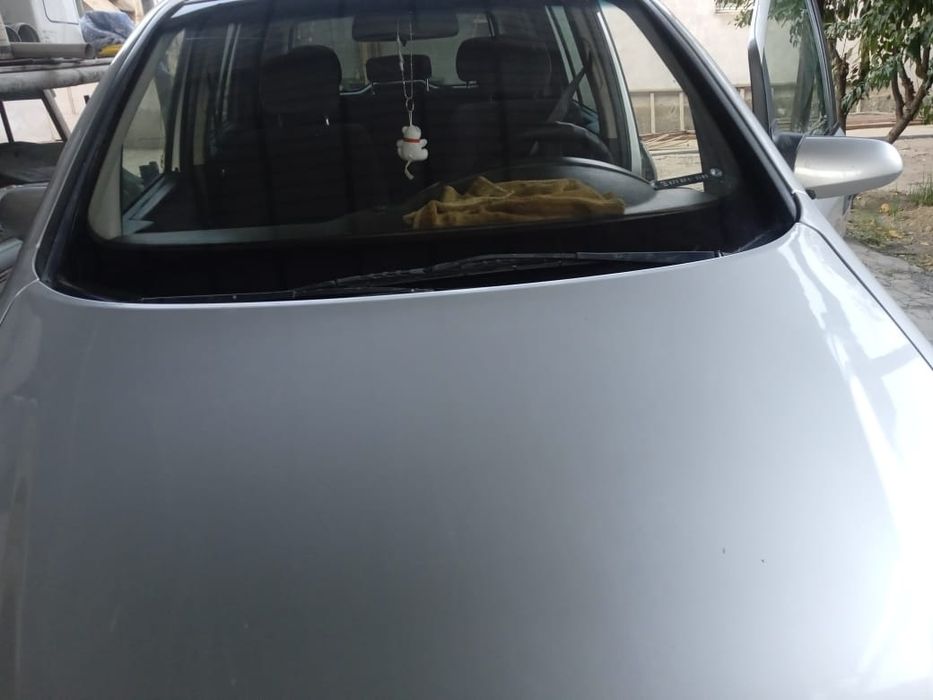 Opel Zafira продаю срочно