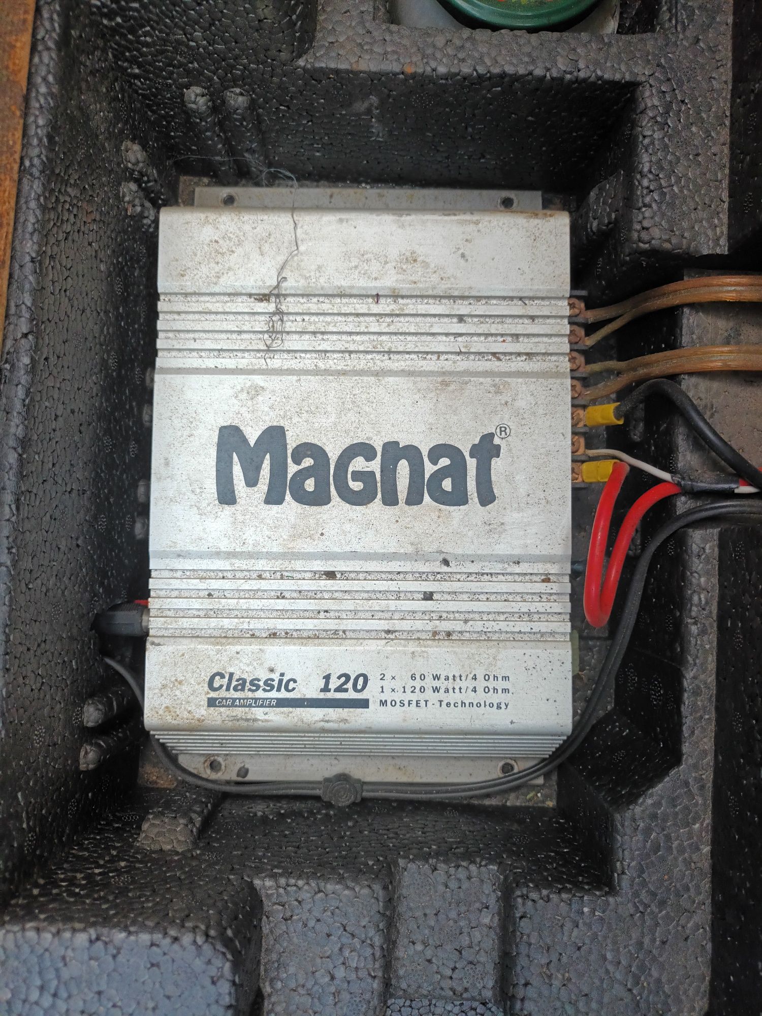 Stație Magnat auto