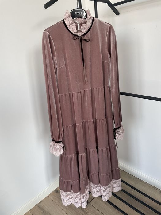 Продаю платье, платья