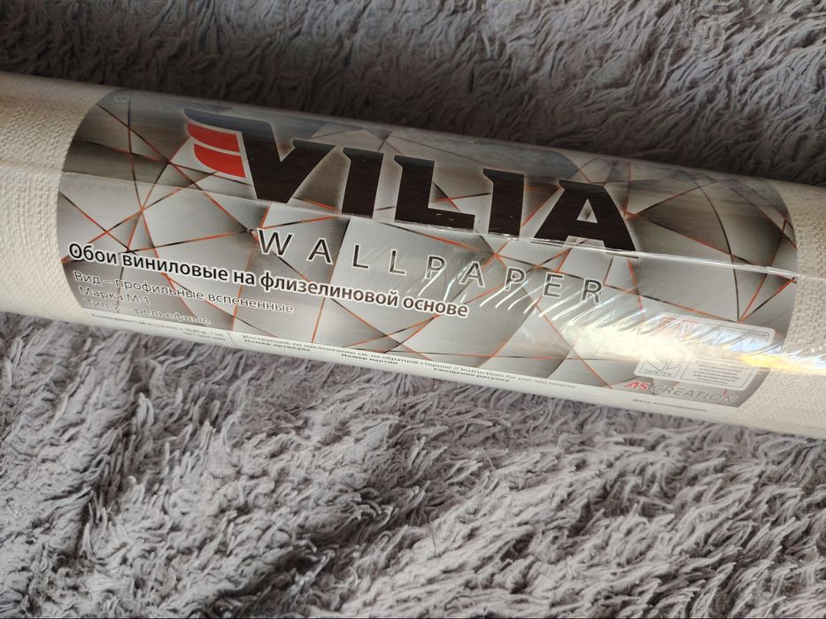Продам обои Vilia 1 рулон новые