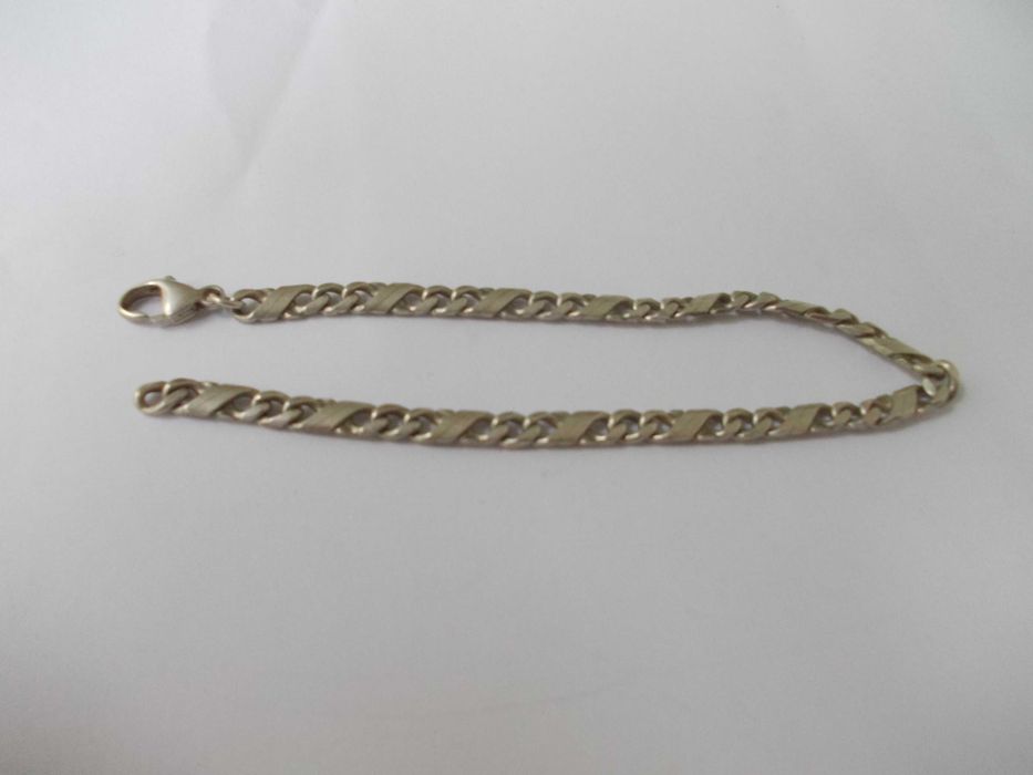 Bratara veche din argint (4)