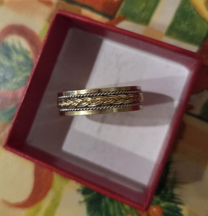 Vând verighetă aur 14 k