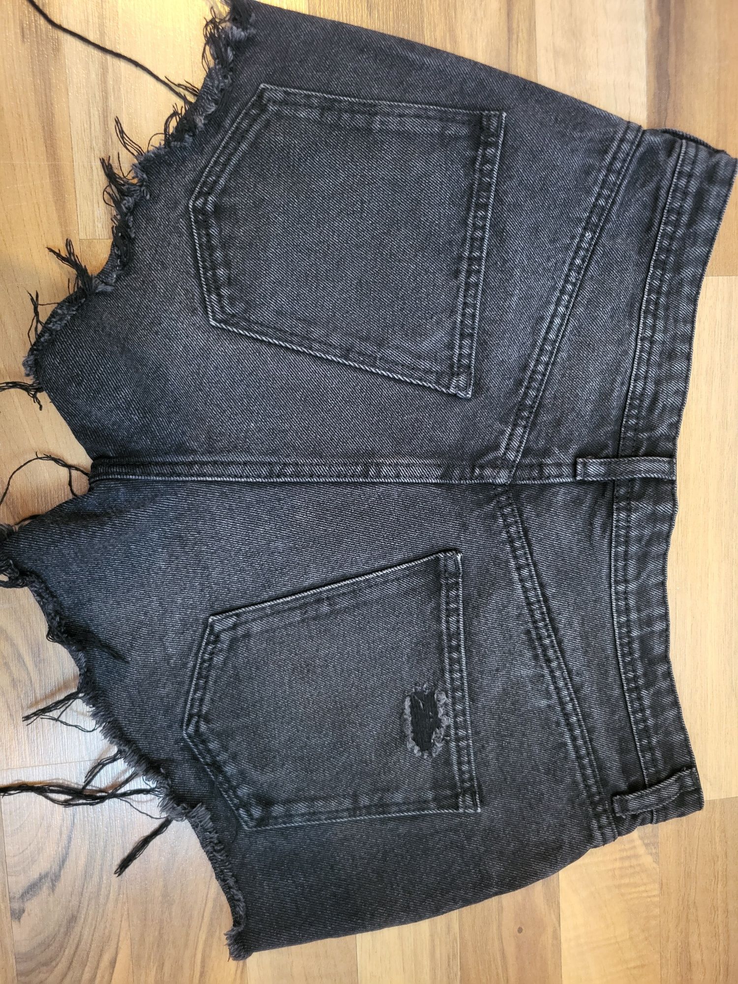 Blugi H&M mărimea 38
