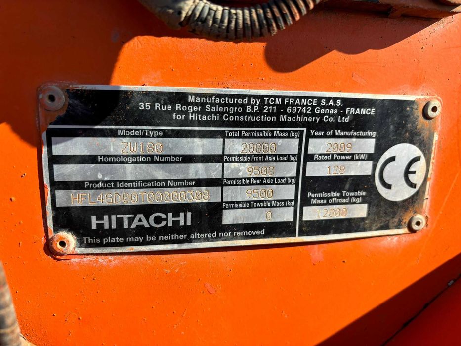 Dezmembrez incarcator frontal vola Hitachi ZW180 , 2009