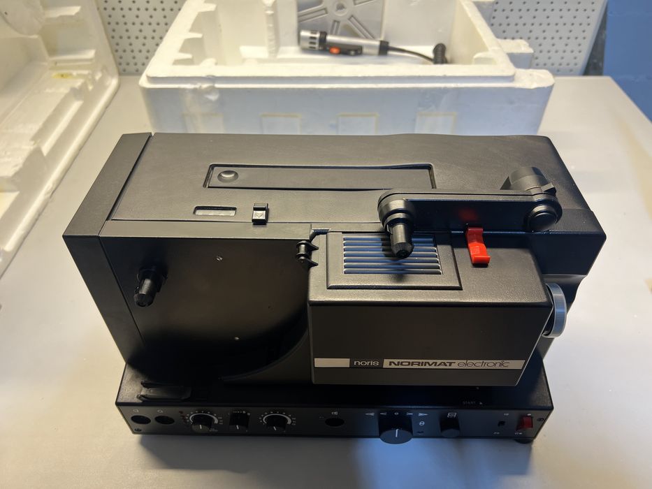 Vand proiector Noris Norimat Electronic