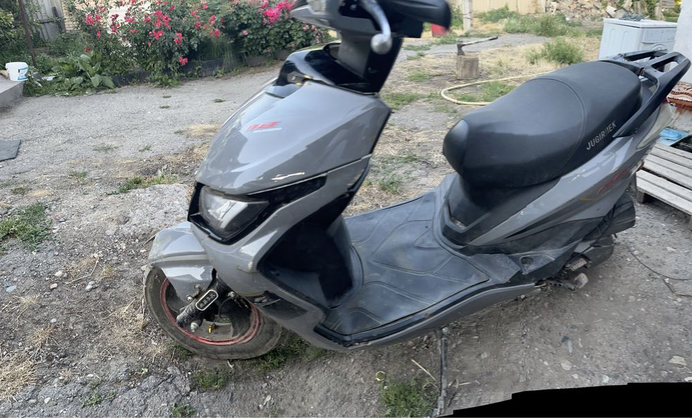 продам мопед м8 торг имеется