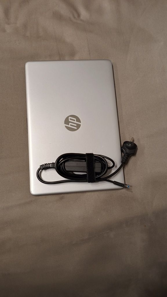 Лаптоп HP 250 G8 Intel Notebook 512GB 15'6 инча