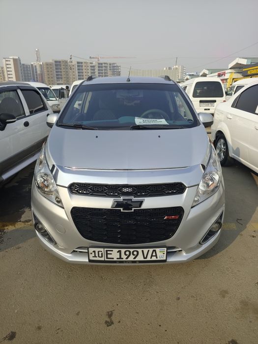 Srochni sotaman Spark 2011