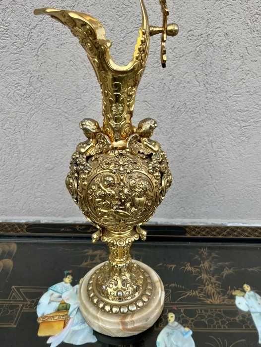 Spectaculoasa carafa din bronz aurit-soclu marmura-heruvimi-Spania