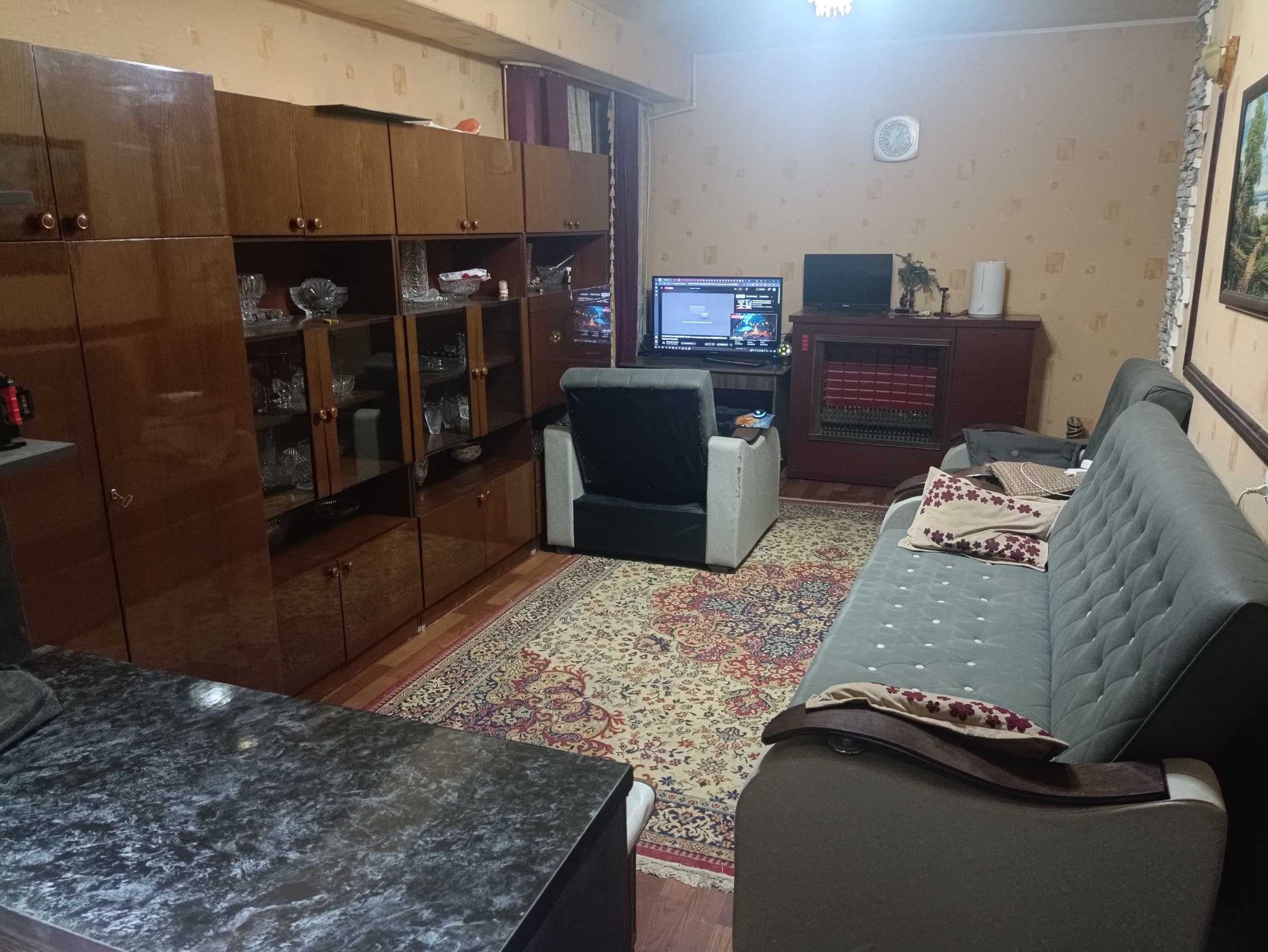 Продается квартира на Алгоритм 30кв