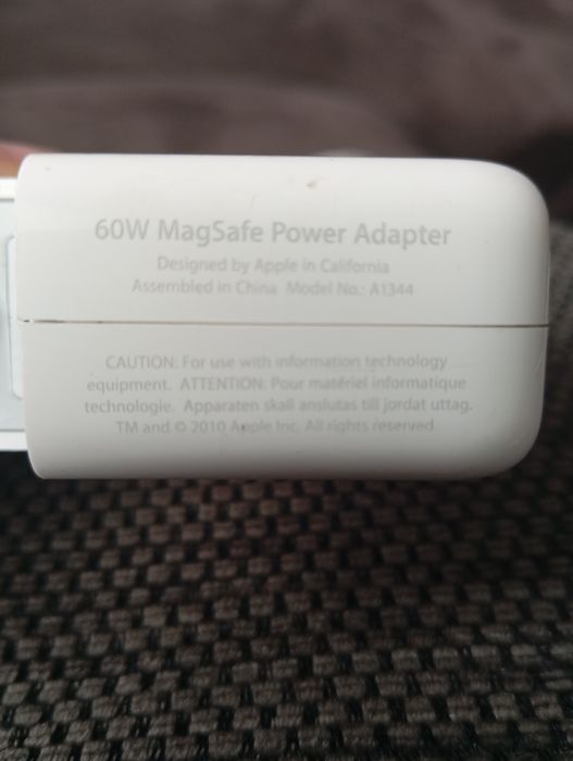 Оригинално зарядно Apple MagSafe  60W