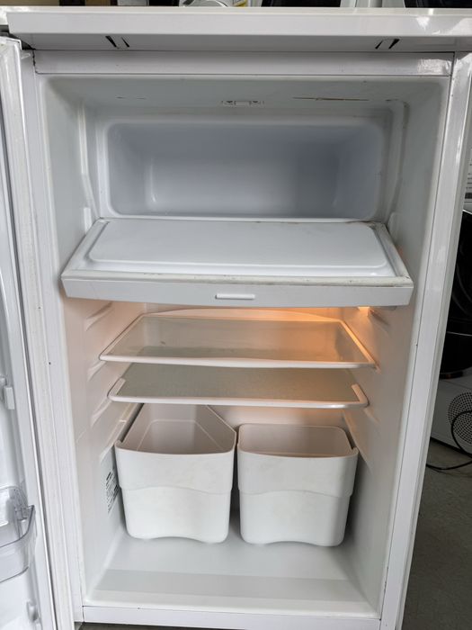 Хладилник с фризер IGNIS