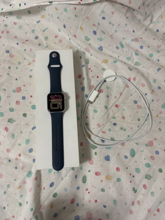 Apple watch SE 2024