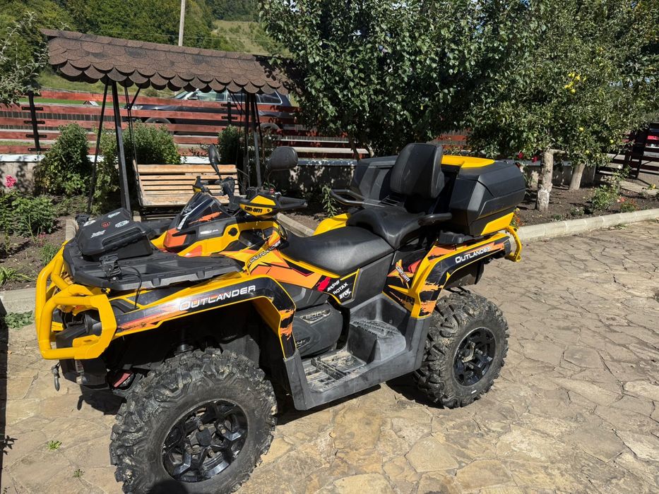 Vând ATV Can-Am