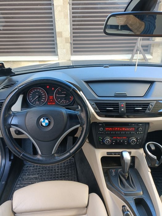 Vând Bmw x1 an 2010