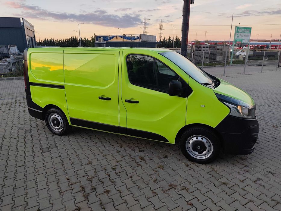 Renault Trafic L1H1 2017, 1.6 -95 cp, GARANTIE 12 luni, TVA deductibil