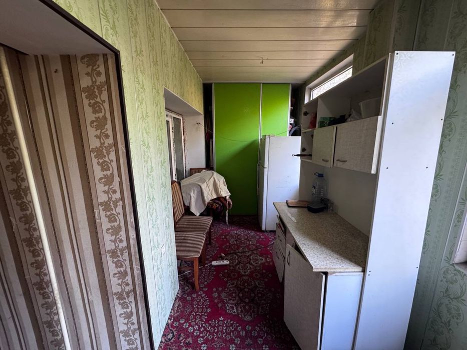 Чиланзар 4.  Метро Мирзо улугбек.  Аренда ! 3 Х комнатная