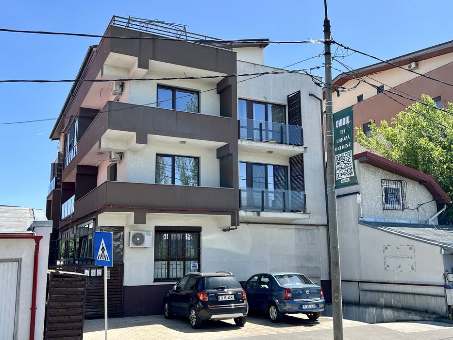 Bucuresti Ultracentrala  3 decomandate 187000 euro