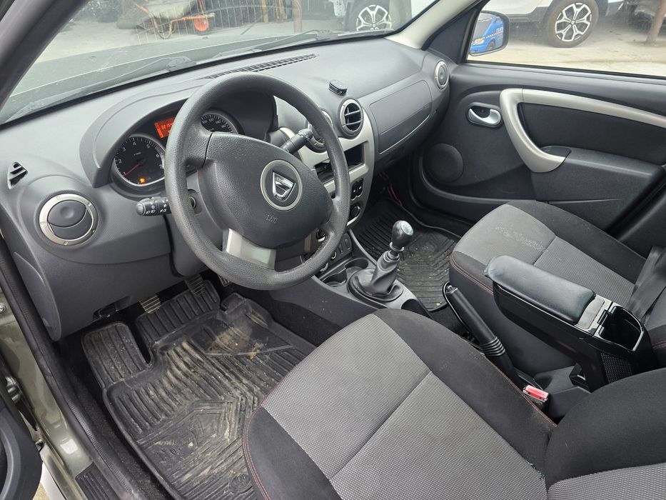 Dacia Duster 2013 1.5 dci 4x4 full inmatriculat Ro  la cheie Avariat